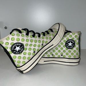 Smiley Converse